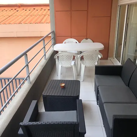 Moderne 2 Pieces Centre De Cannes